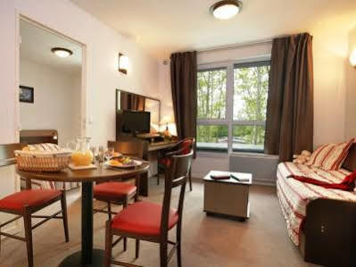 Appart Hotel Annecy Seynod Zewnętrze zdjęcie